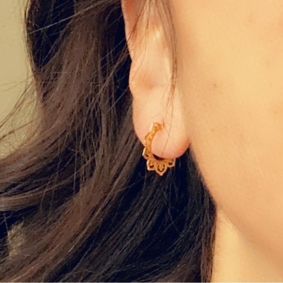 24K Gold Laser Cut Heart Half Hoop Earrings - Picture 3 of 12